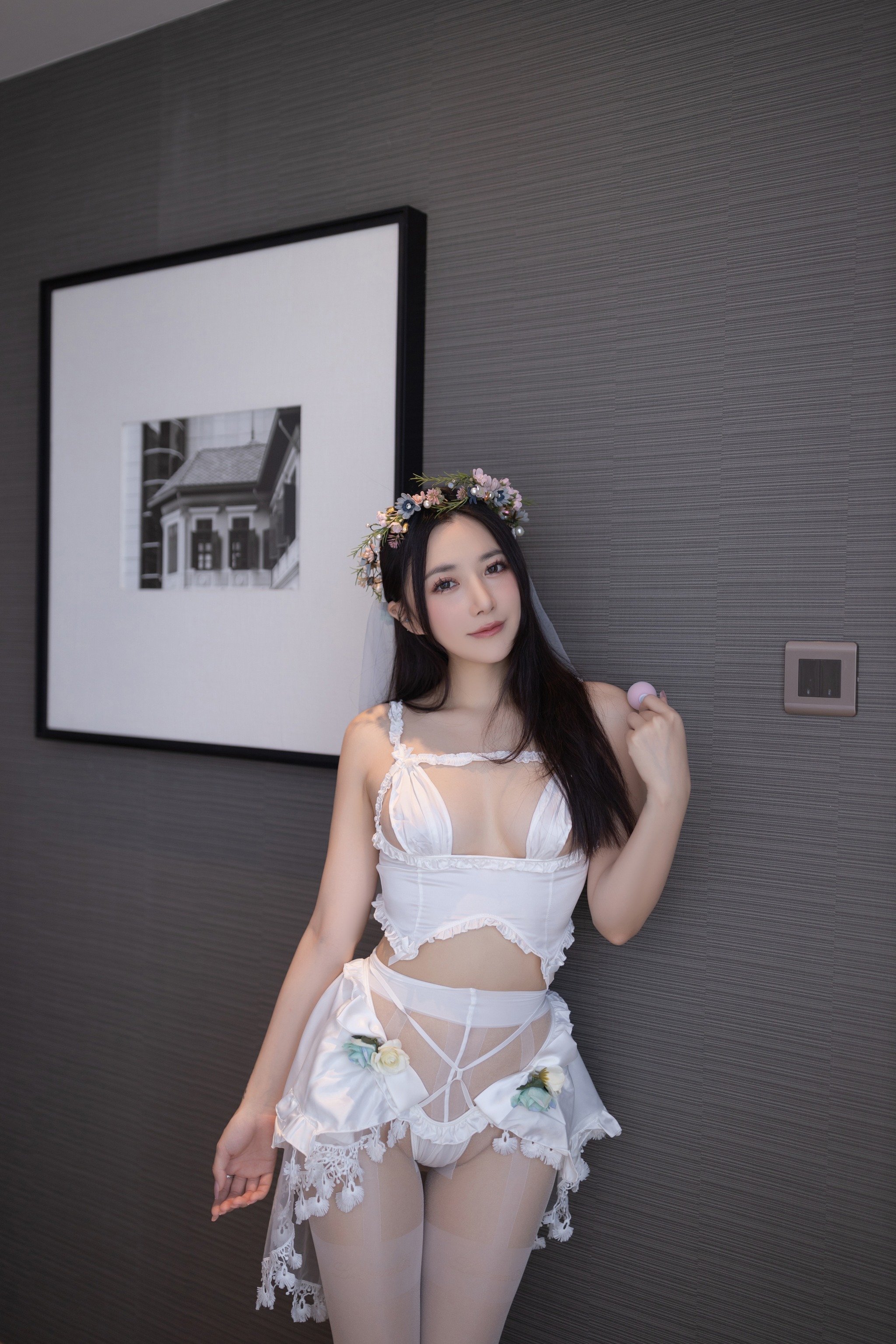 图片[1]-鱼子酱Fish – NO.151 （私拍）《三月在逃公主》[120P]-XikXak